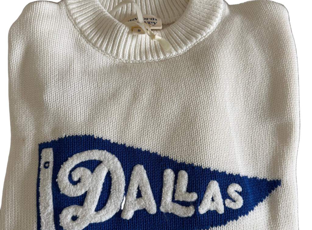 Sadie Crew Neck Sweater - Dallas Pendant